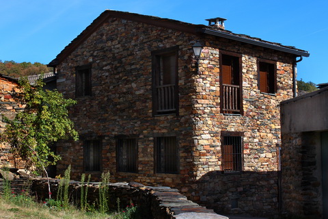 Wohnhaus in Valverde de los Arroyos die schwarzen Dörfer 480x320